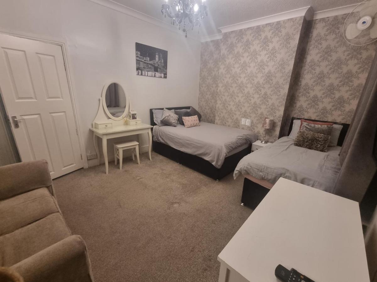 Private Luxury Double Room In Cardiff Dış mekan fotoğraf